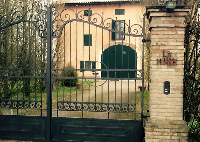 Bed & Breakfast La Fenice 3*